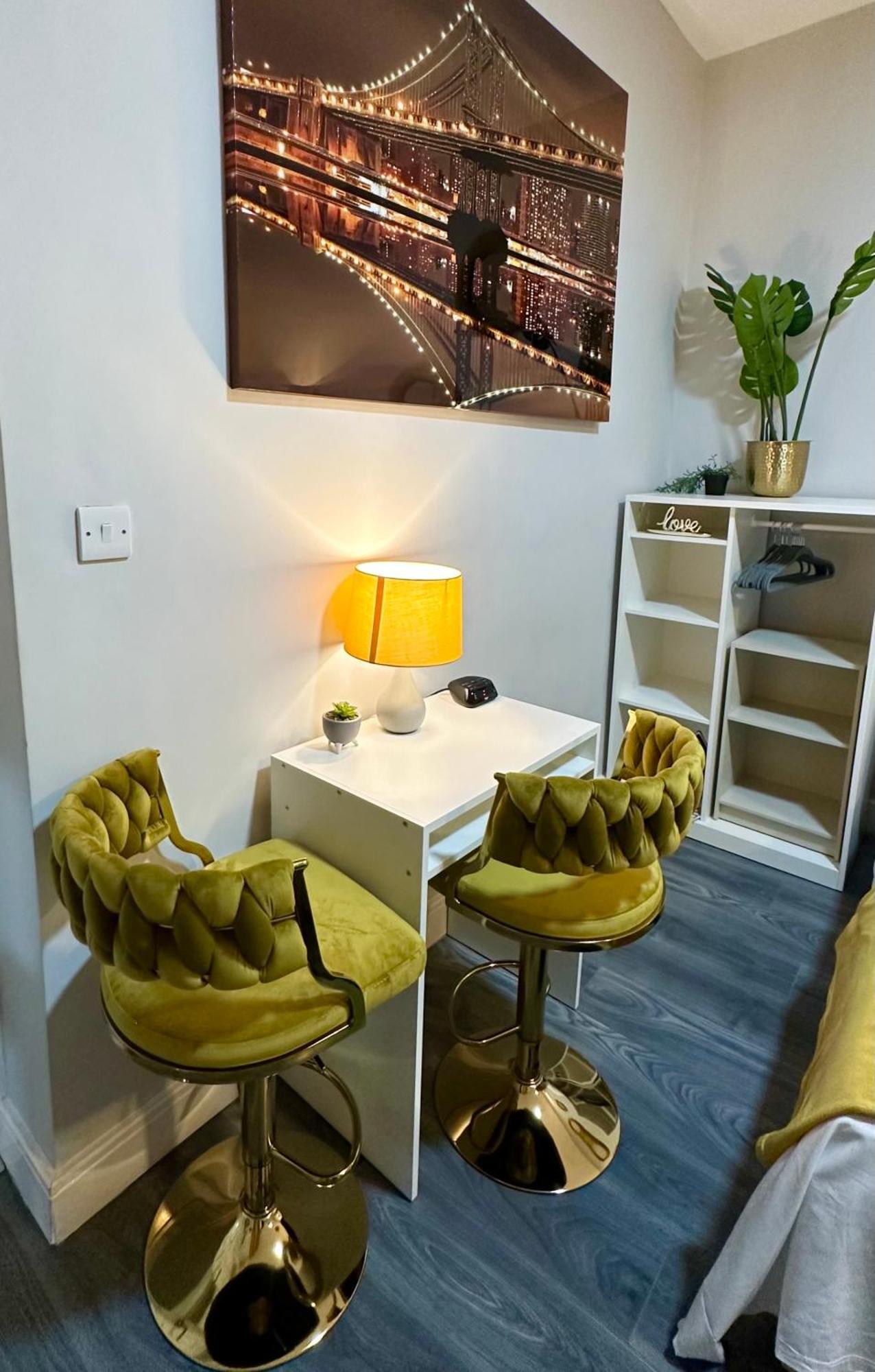 Private Luxurious City Studio-Daily,Weekly,Monthly Birmingham Zewnętrze zdjęcie